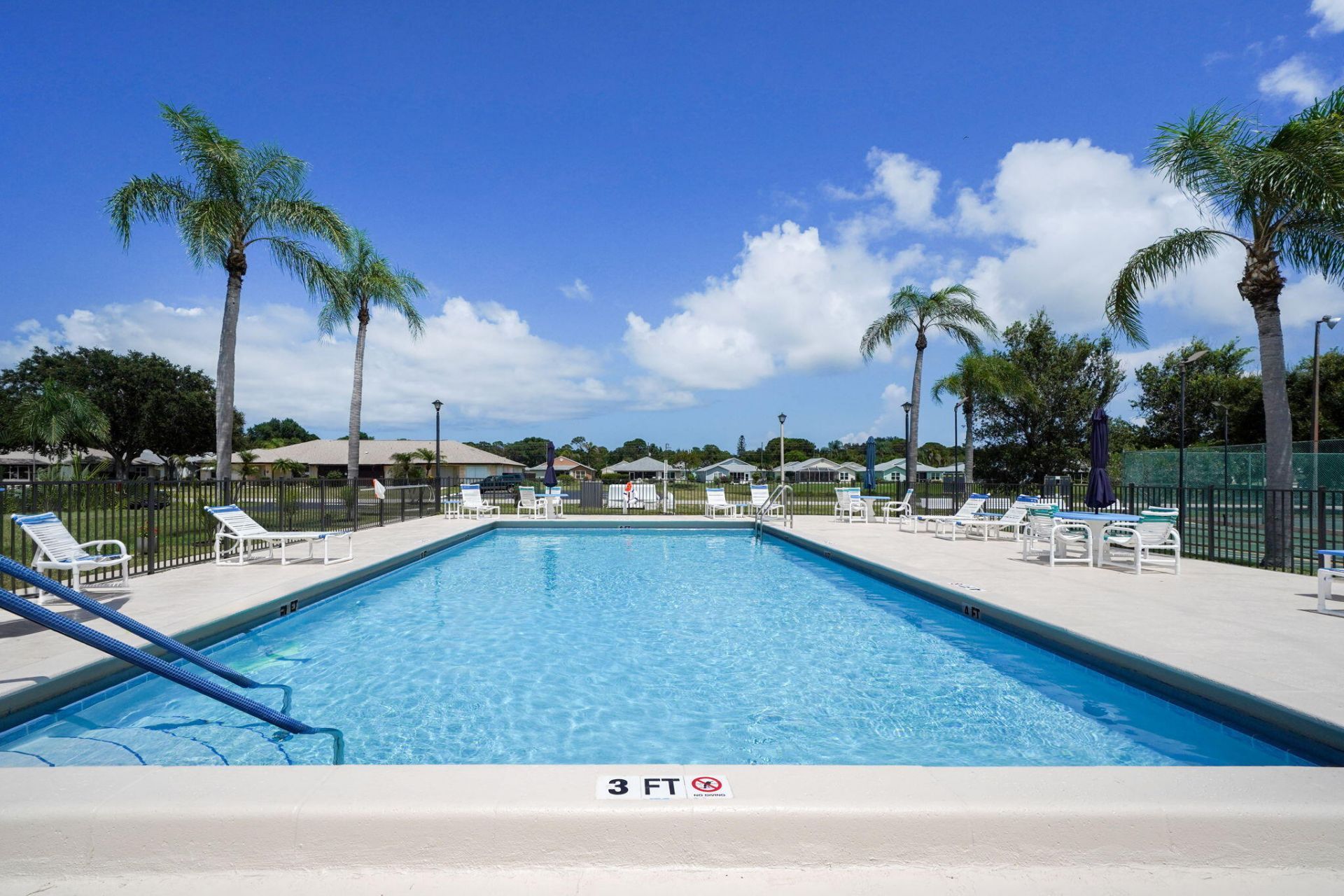 5852 Dream Court, Unit 35D, Fort Pierce, FL 34982 Photo