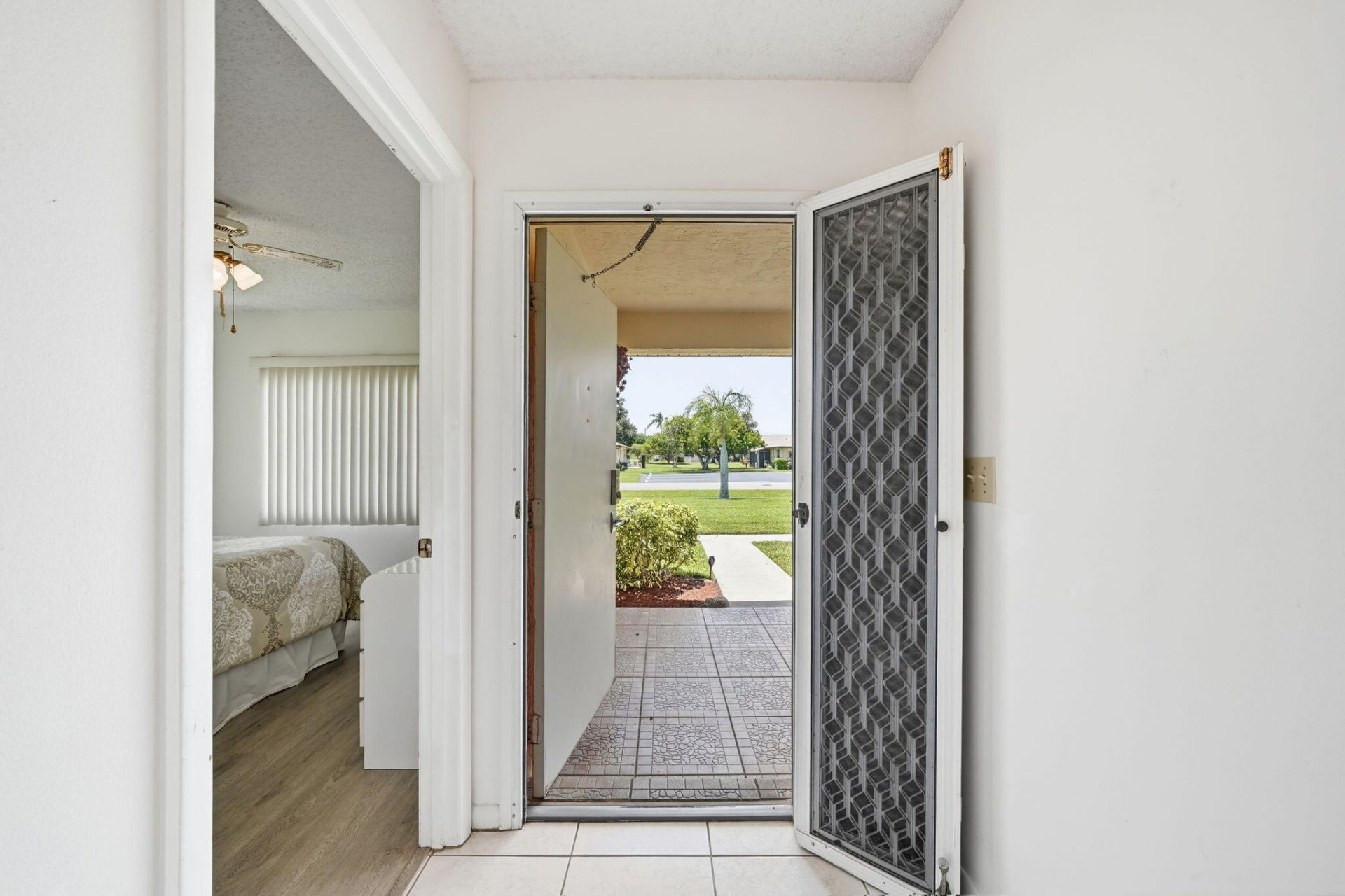 5852 Dream Court, Unit 35D, Fort Pierce, FL 34982 Photo