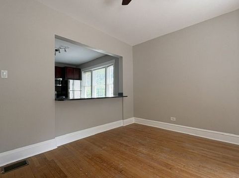 Main Photo