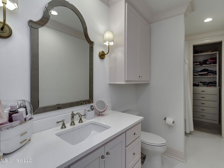Property Image 82