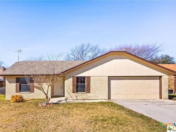 1907 Moonlight Drive , Killeen, TX 76543