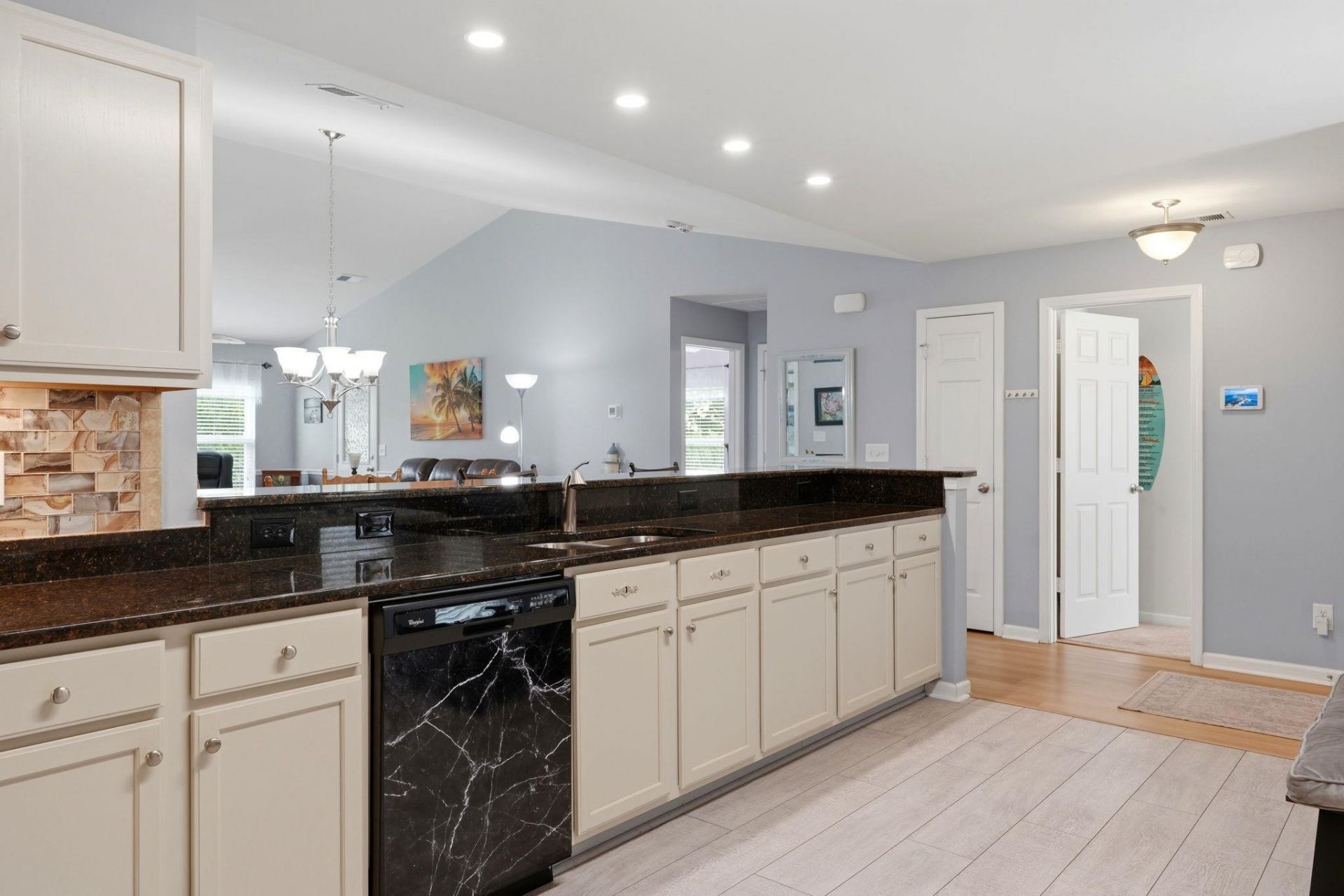 1009 Sunnymeadow Pl. Photo 9