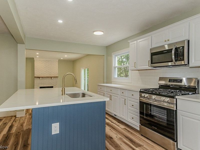 1729 Falkirk Road , Madison, OH 44057 Photo 12