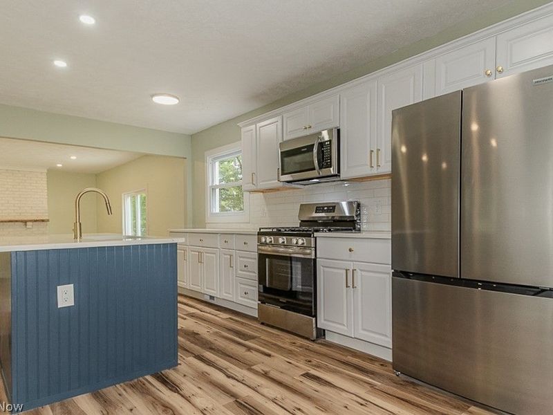 1729 Falkirk Road , Madison, OH 44057 Photo 13