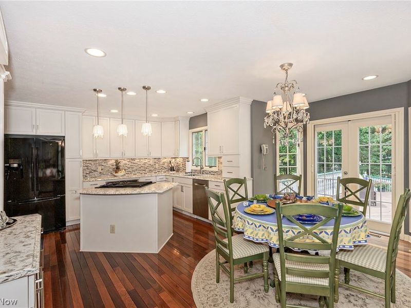 19165 Ridgeline Court, Strongsville, OH 44136 Photo 13