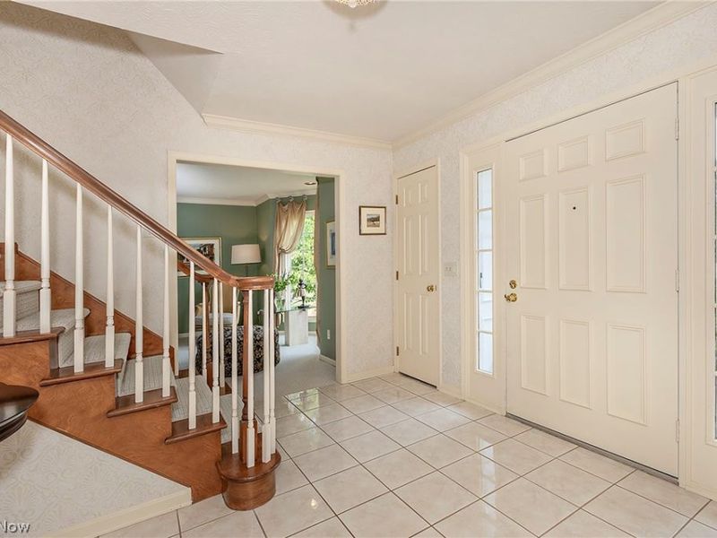 19165 Ridgeline Court, Strongsville, OH 44136 Photo 4