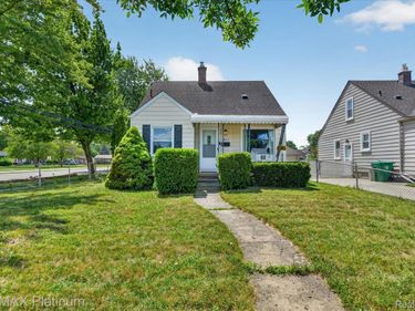 28417 Barton Street, Garden, Mi 48135