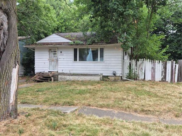 2952 Wolcott Street, Flint, Mi 48504