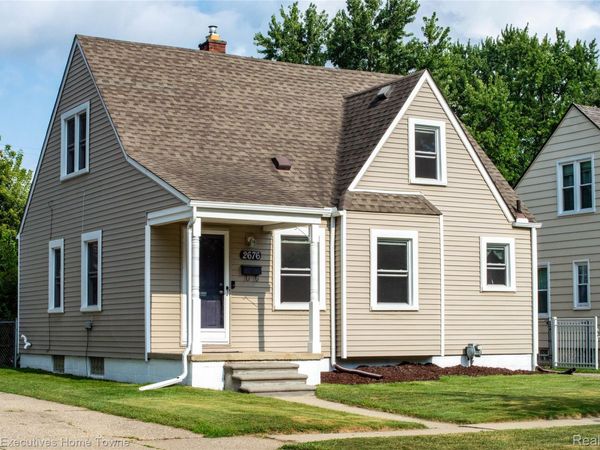 2676 Cumberland Road, Berkley, Mi 48072