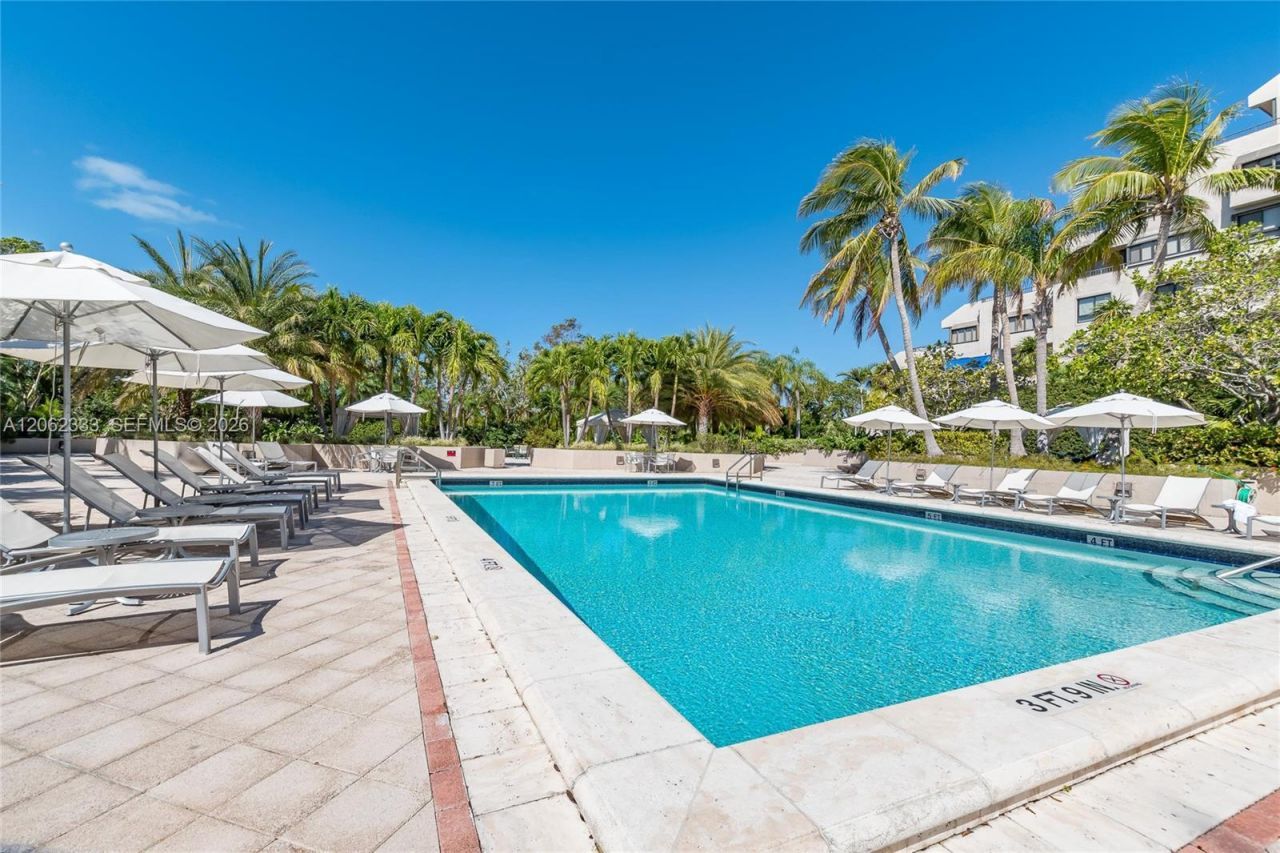 151 Crandon Blvd , Unit 524, Key Biscayne, FL 33149 Photo