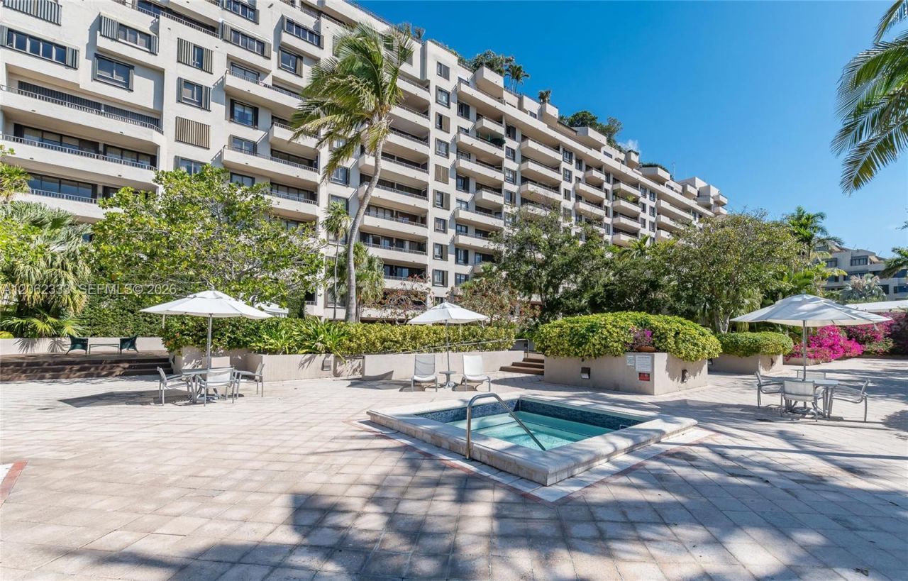 151 Crandon Blvd , Unit 524, Key Biscayne, FL 33149 Photo