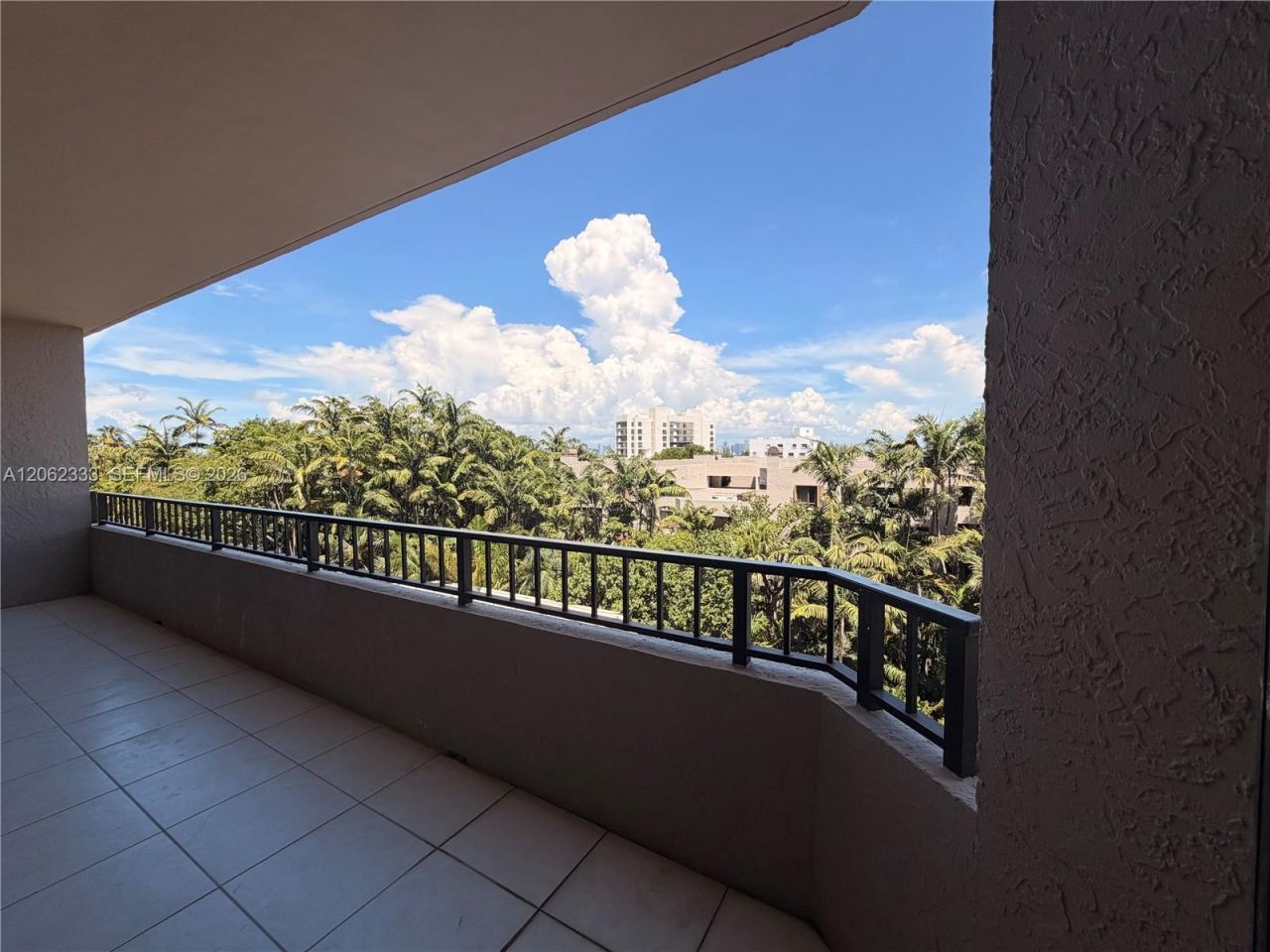 151 Crandon Blvd, Unit 524, Key Biscayne, FL 33149 Photo