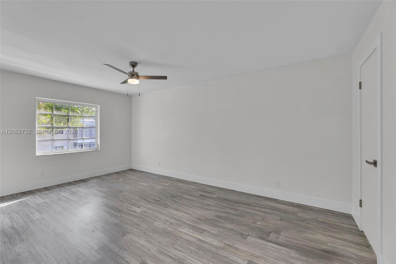 6413 Bay Club Dr , Unit 3, Fort Lauderdale, FL 33308 Photo