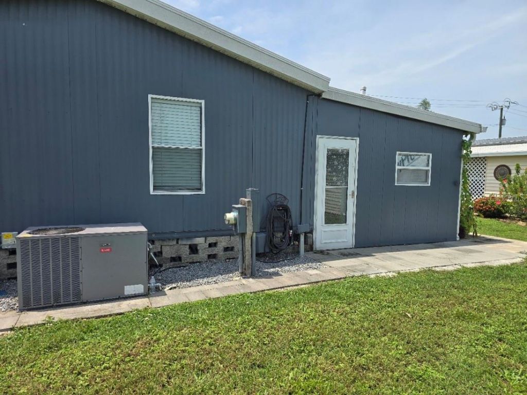 5316 53rd Avenue E, Unit L11, Bradenton, FL 34203 Photo