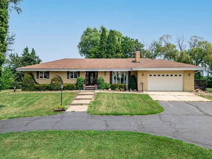 8251 N Quail Ridge Road Leaf River, IL 61047