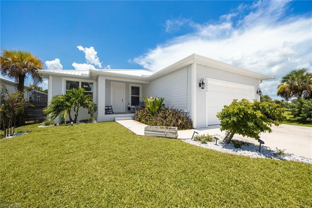 13454 Caribbean Blvd, Fort Myers, FL 33905 Photo