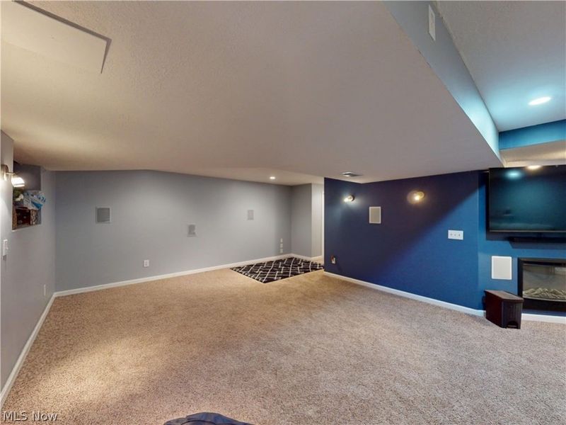 2450 Fairchild Circle NW, Uniontown, OH 44685 Photo 41