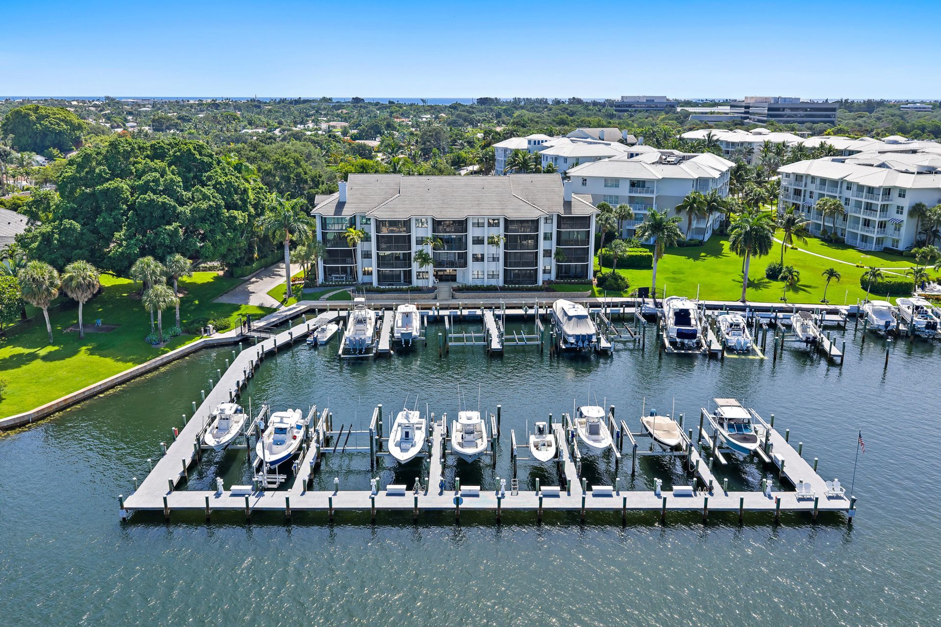 542 Bay Colony Drive N, Unit 542, Juno Beach, FL 33408 Photo
