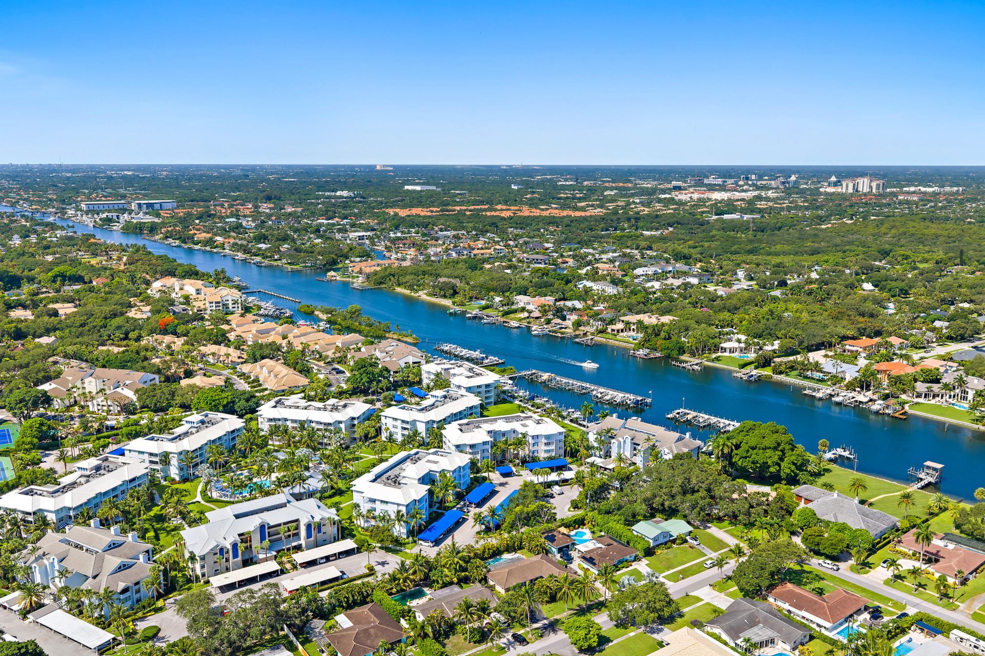542 Bay Colony Drive N, Unit 542, Juno Beach, FL 33408 Photo