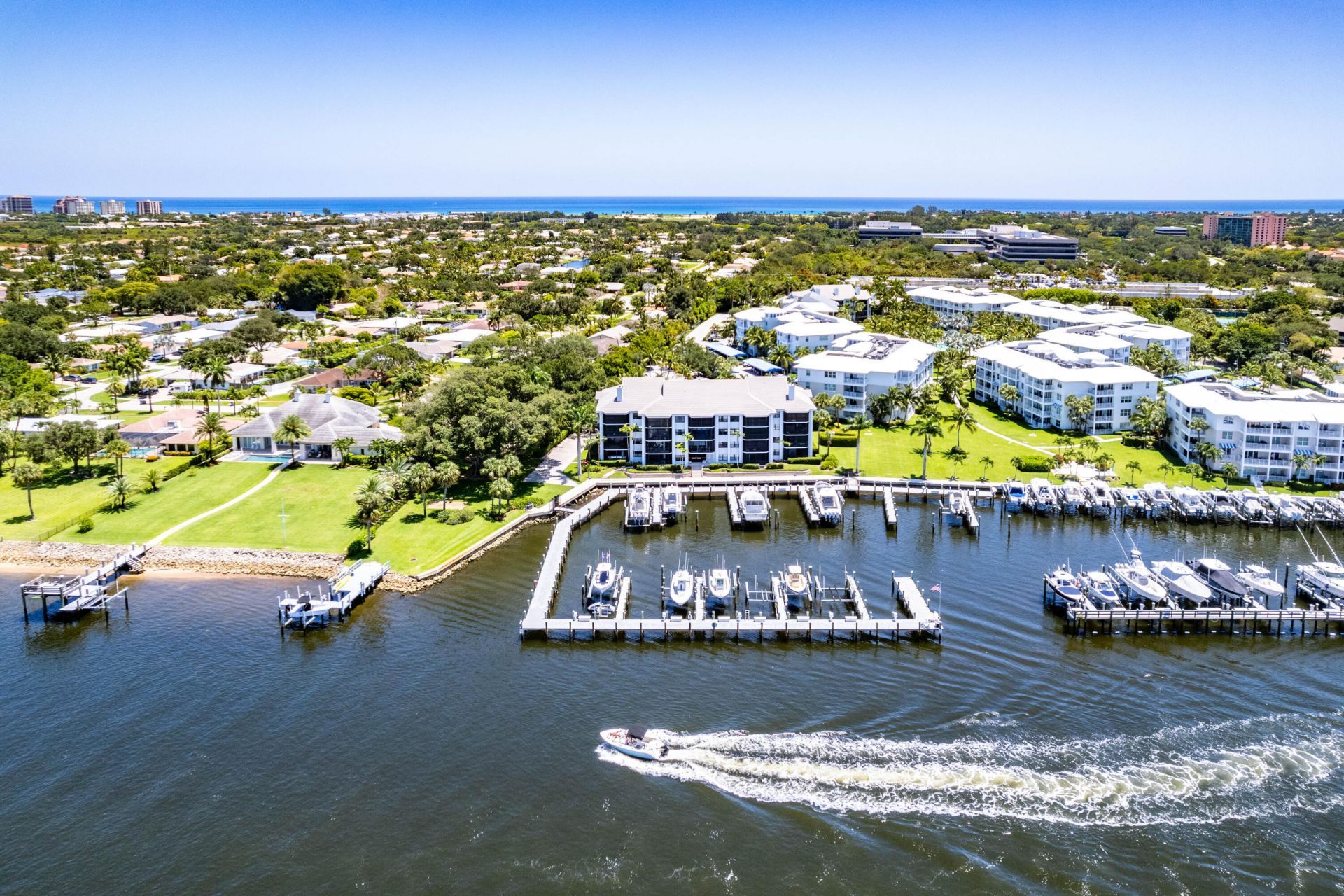 542 Bay Colony Drive N, Unit 542, Juno Beach, FL 33408 Photo