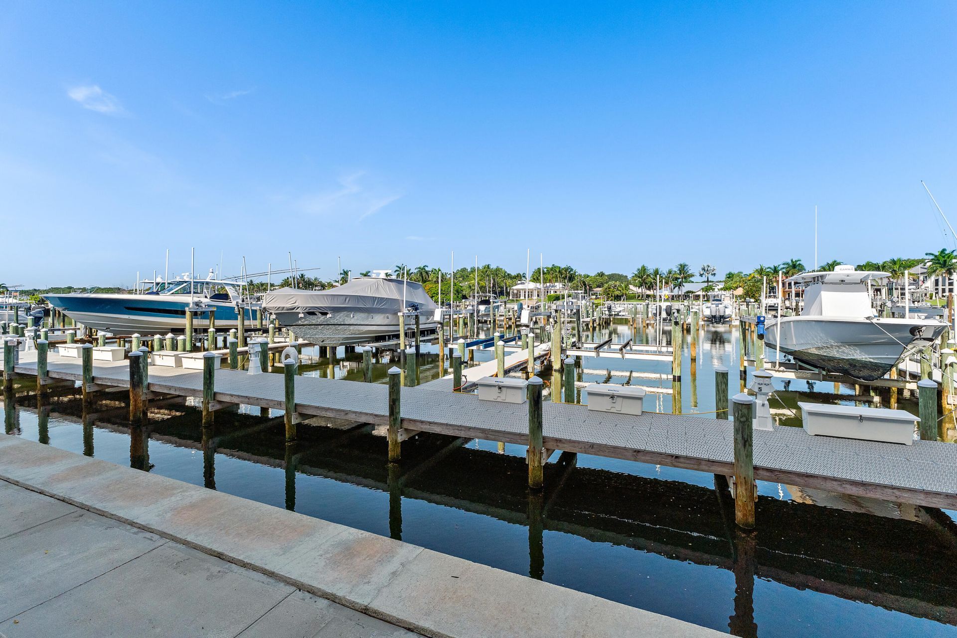 542 Bay Colony Drive N, Unit 542, Juno Beach, FL 33408 Photo
