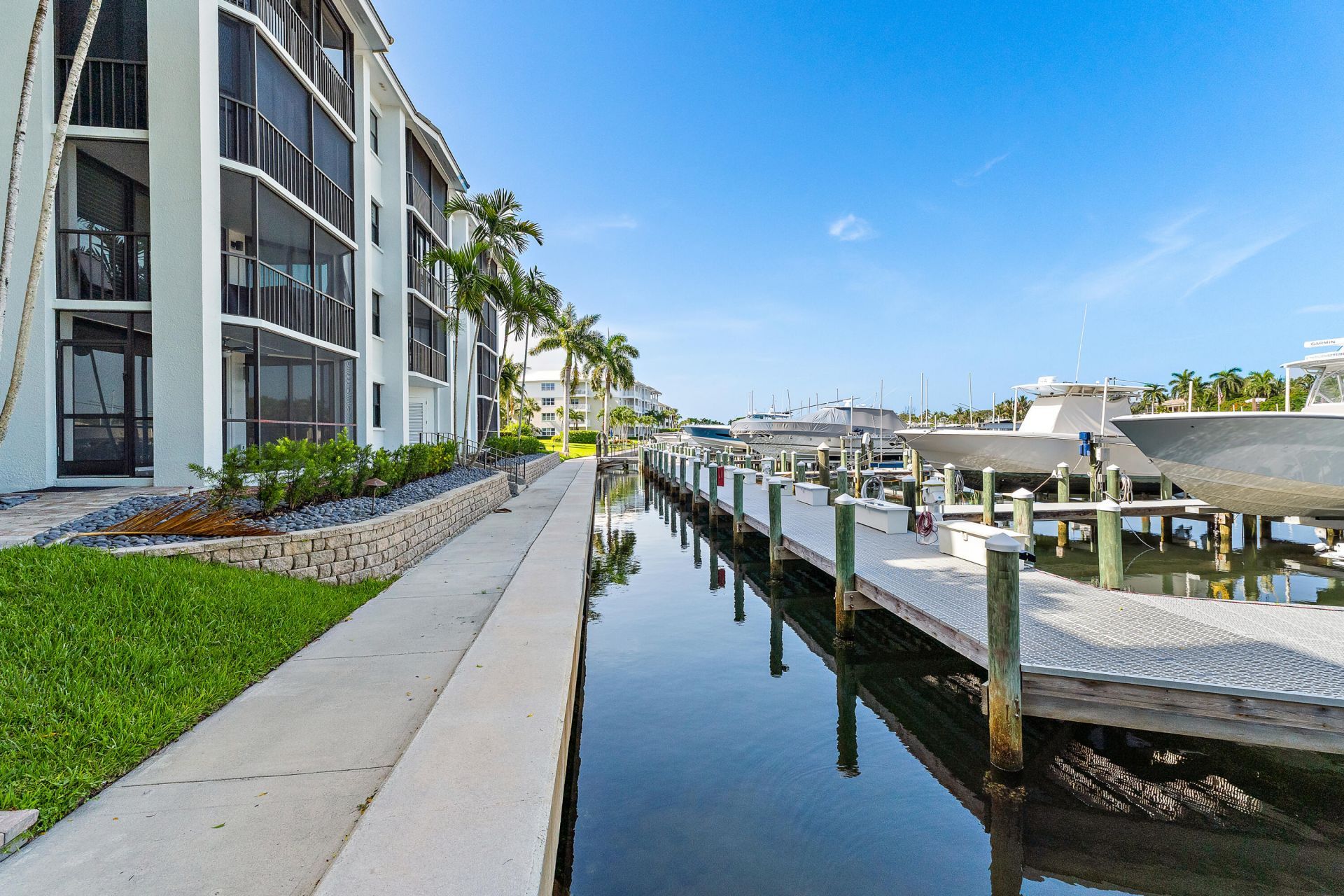 542 Bay Colony Drive N, Unit 542, Juno Beach, FL 33408 Photo
