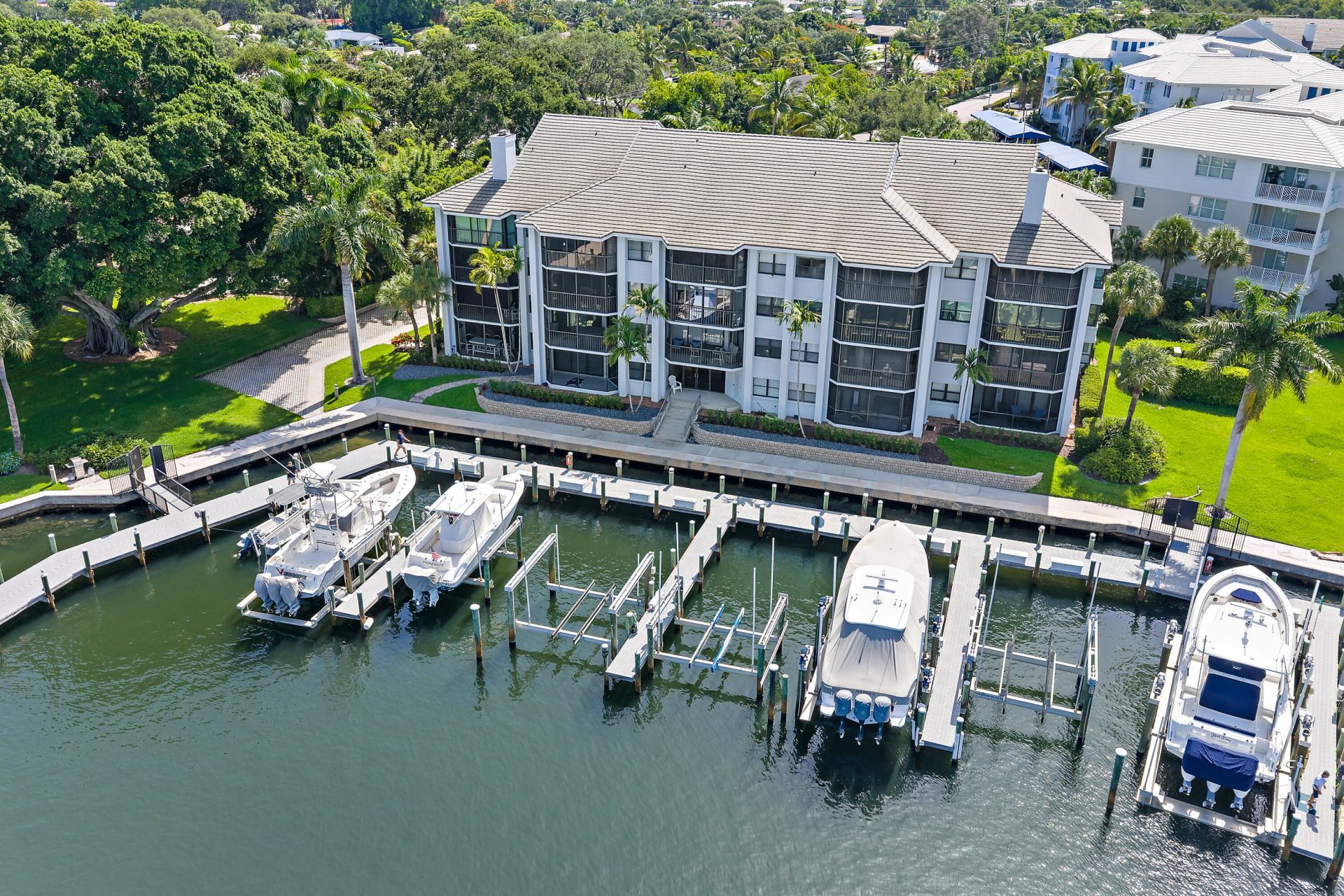 542 Bay Colony Drive N, Unit 542, Juno Beach, FL 33408 Photo