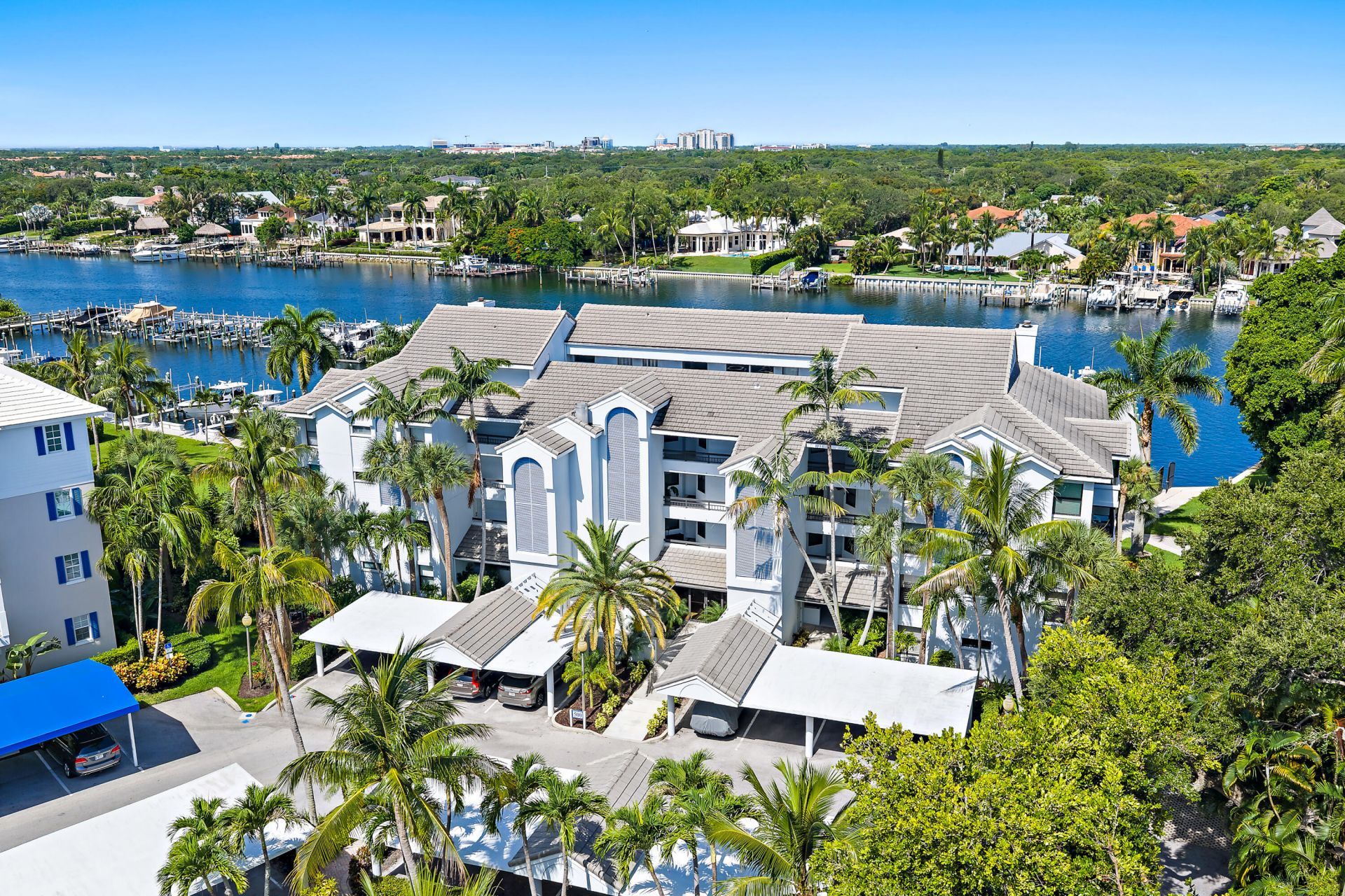 542 Bay Colony Drive N, Unit 542, Juno Beach, FL 33408 Photo