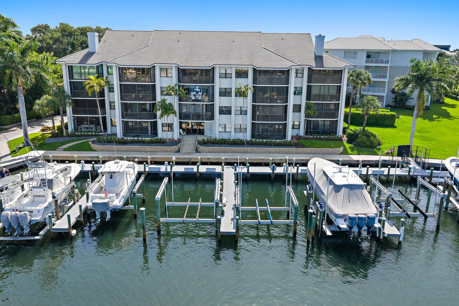542 Bay Colony Drive N, Unit 542, Juno Beach, FL 33408 Photo