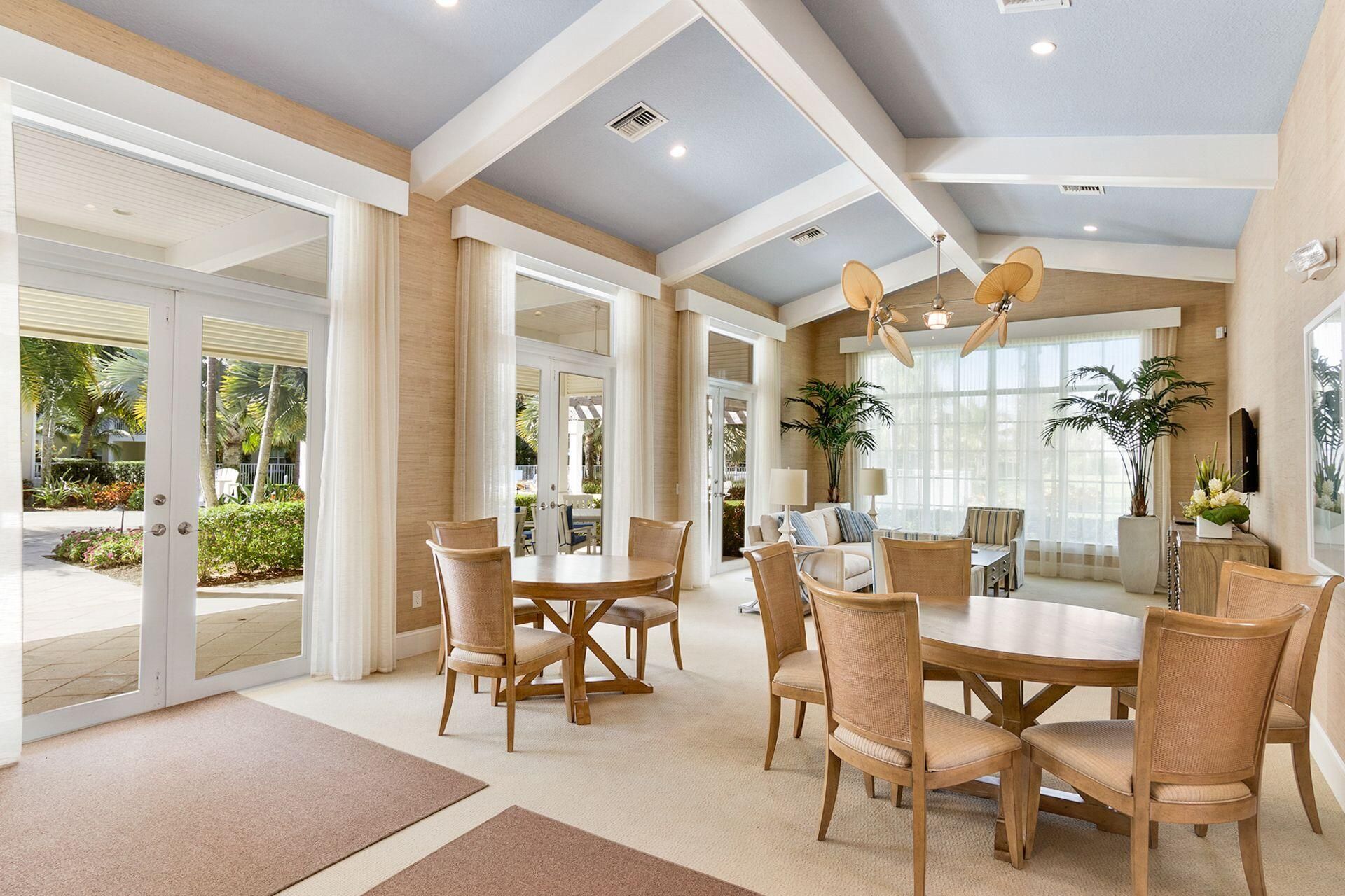 542 Bay Colony Drive N, Unit 542, Juno Beach, FL 33408 Photo