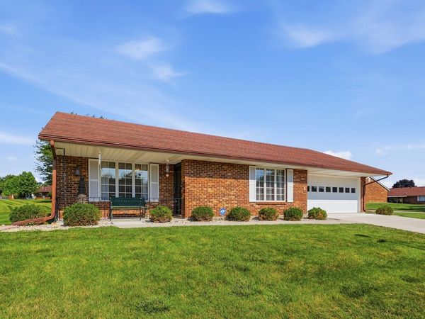 3023 Brixton Drive, Springfield, OH 45503