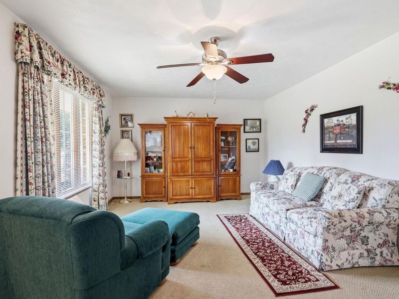 3023 Brixton Drive, Springfield, OH 45503 Photo 10