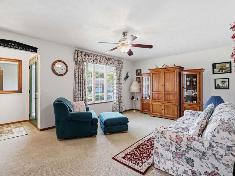 3023 Brixton Drive, Springfield, OH 45503 Photo 9