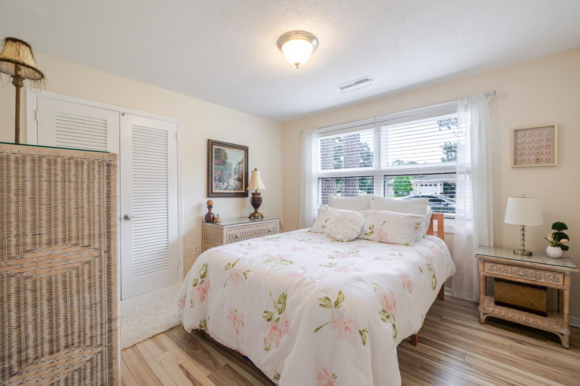 663 Swallow Ave. Photo 18