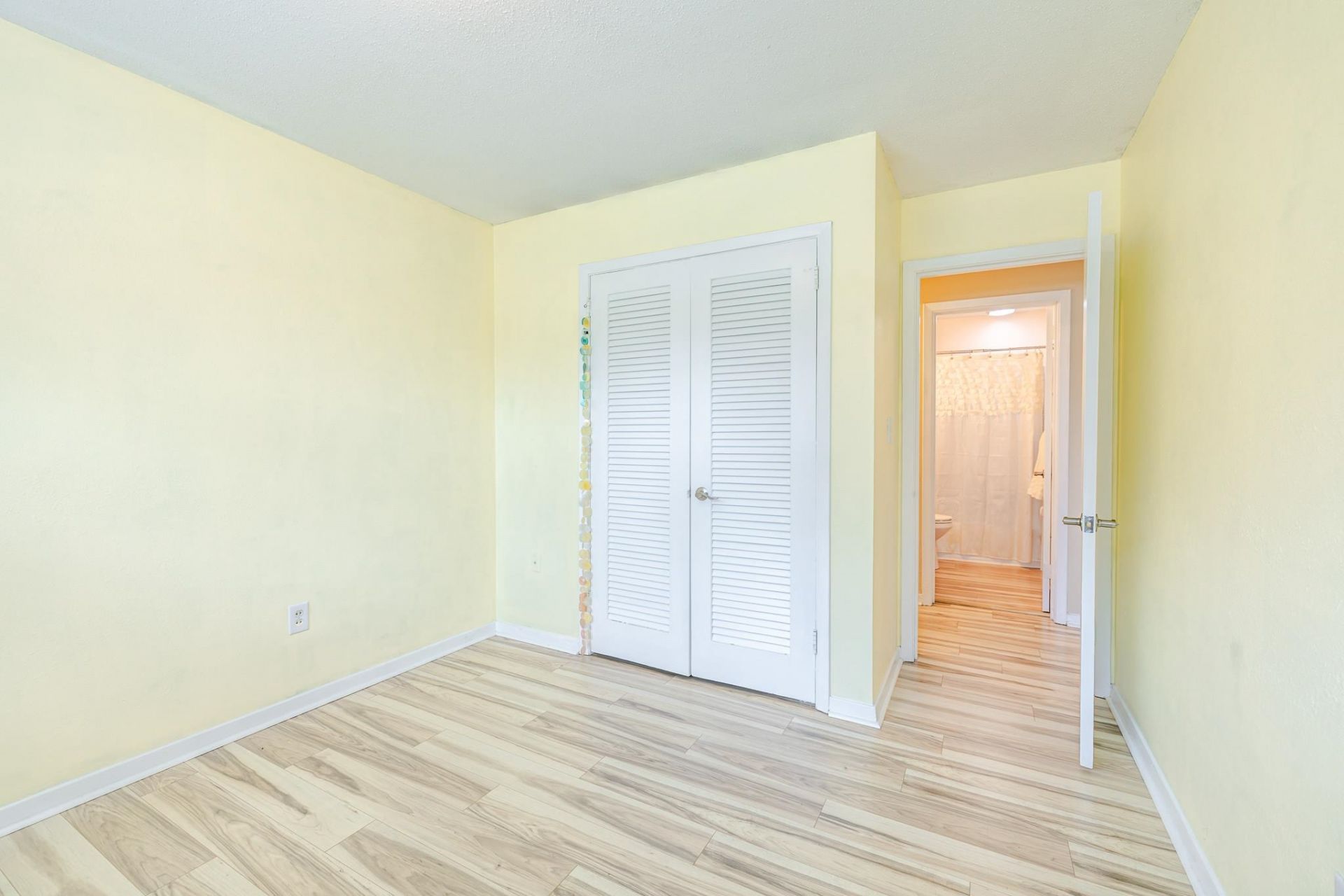 663 Swallow Ave. Photo 23