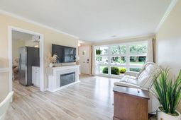 663 Swallow Ave. photo 4