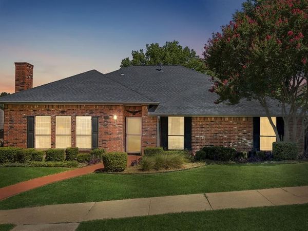 2909 Cambridgeshire Drive , Carrollton, TX 75007