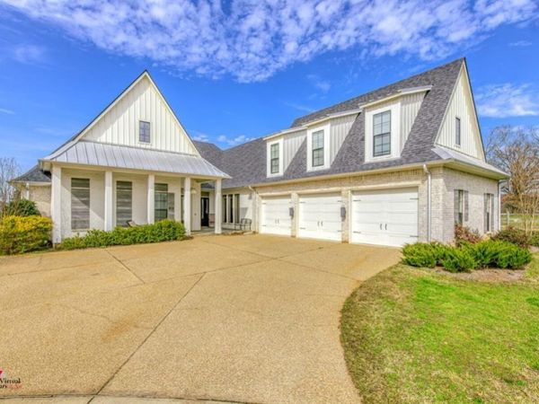 200 Sam Willen, Benton, LA 71006
