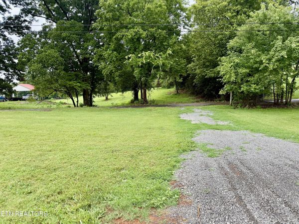 Flat Gap Rd, Jefferson City, TN 37760