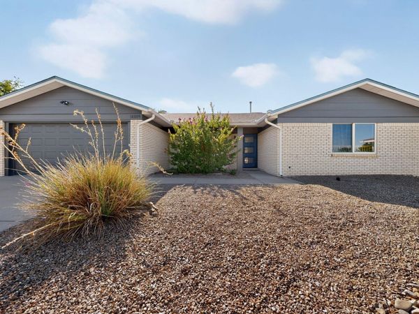 12204 Kashmir Street NE, Albuquerque, NM 87111