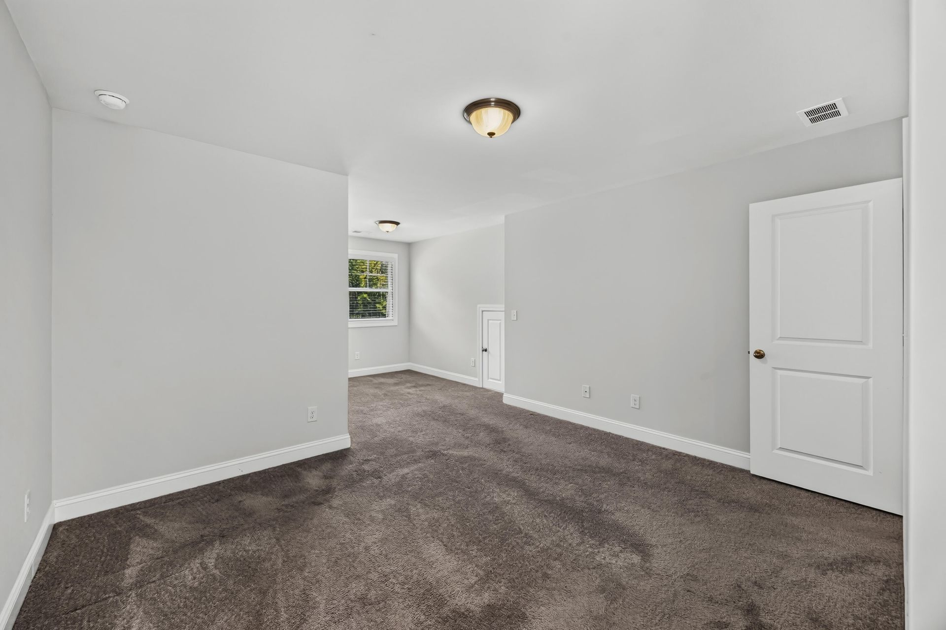 2031 Syreford Court Photo 40