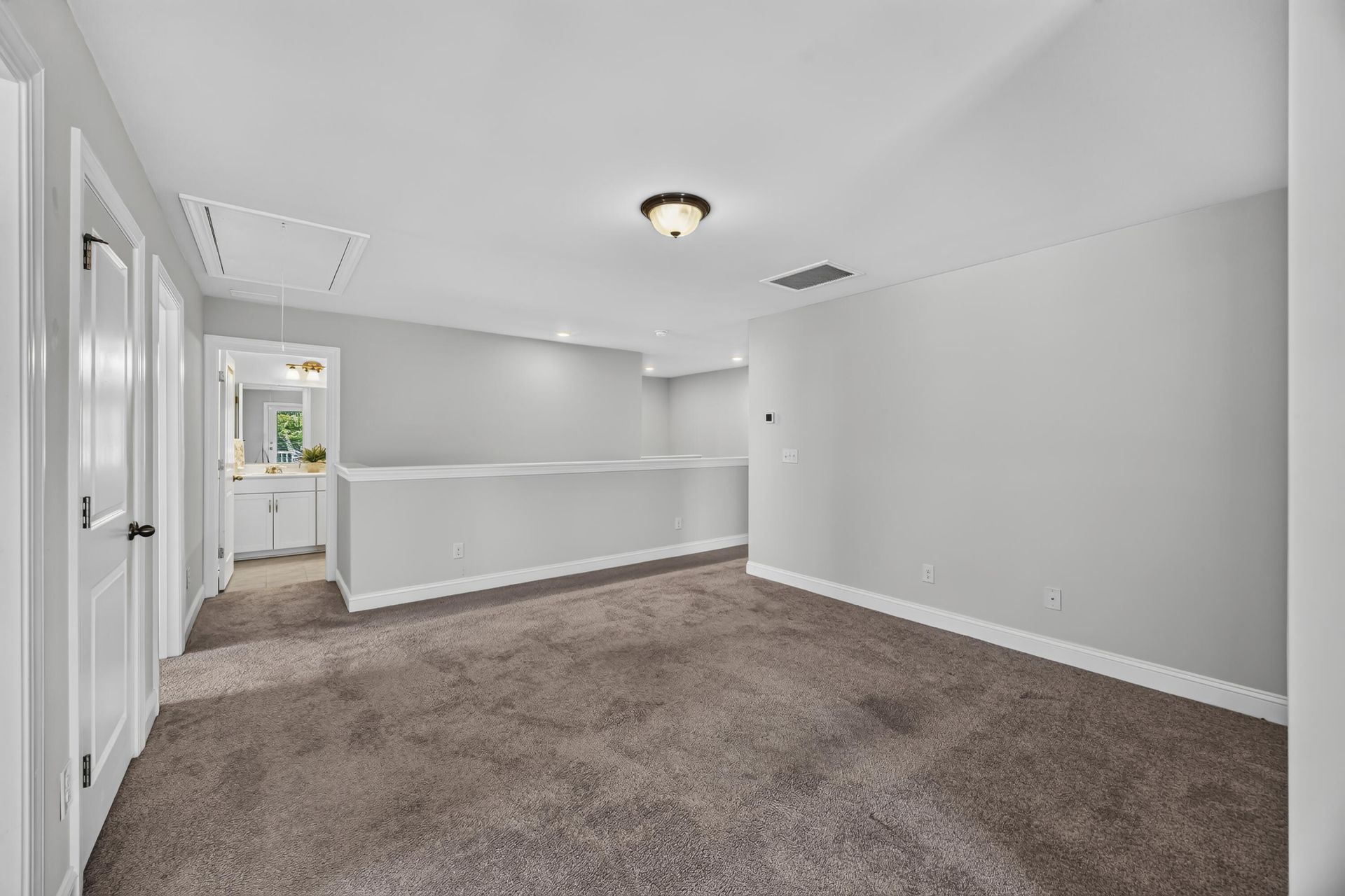 2031 Syreford Court Photo 48