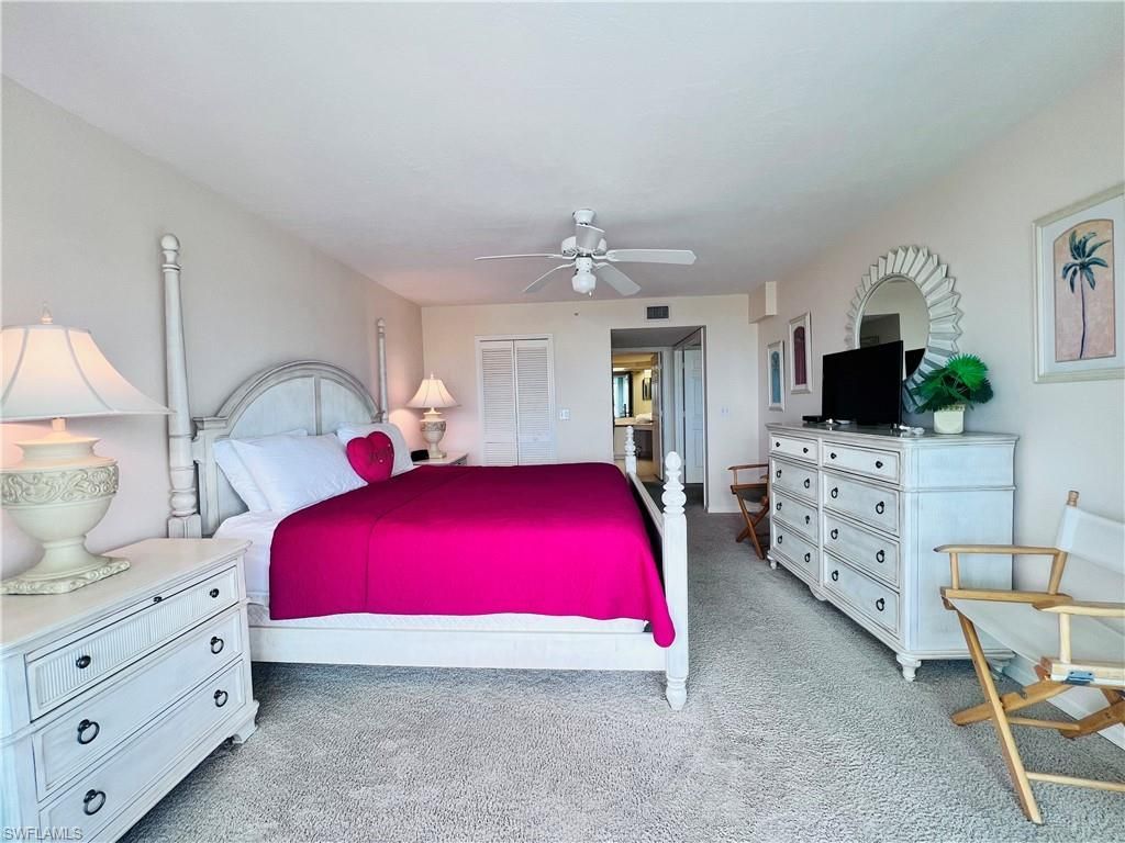 25 Bluebill Ave , Unit 1002, Naples, FL 34108 Photo