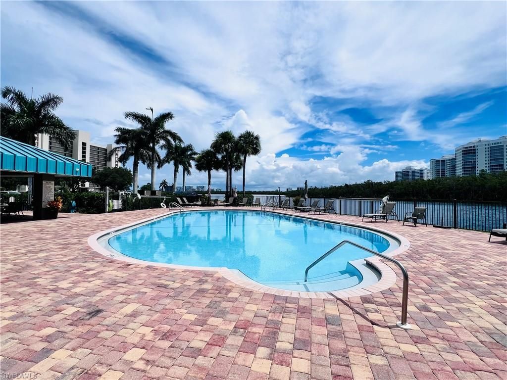 25 Bluebill Ave , Unit 1002, Naples, FL 34108 Photo