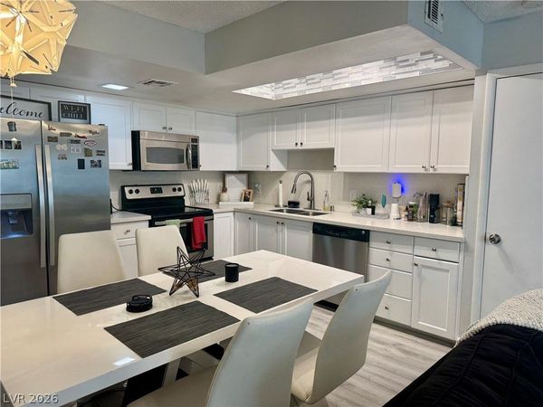 5474 S Maryland Parkway , Las Vegas, NV 89119