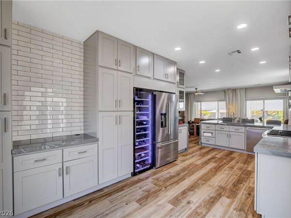 3065 Olivia Heights Avenue, Henderson, NV 89052