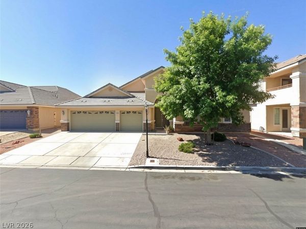 6245 Hawthorn Woods Avenue , Las Vegas, NV 89130