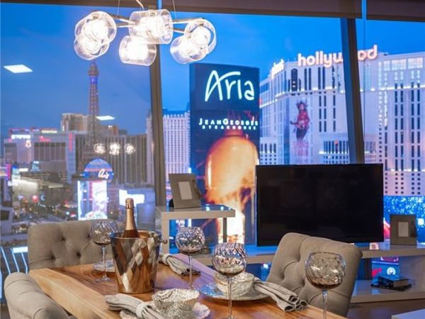 3722 Las Vegas Boulevard , Unit 1506, Las Vegas, NV 89158
