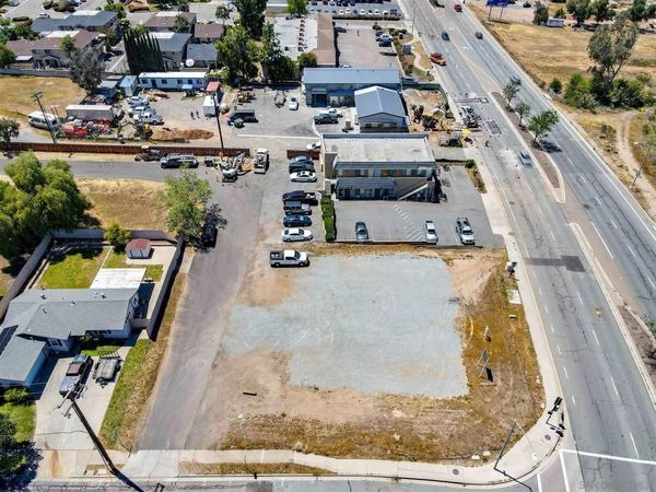 8069 Mission George 1 , Santee, CA 92071