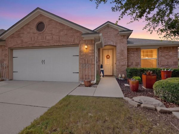928 Tabernash DR , Leander, TX 78641